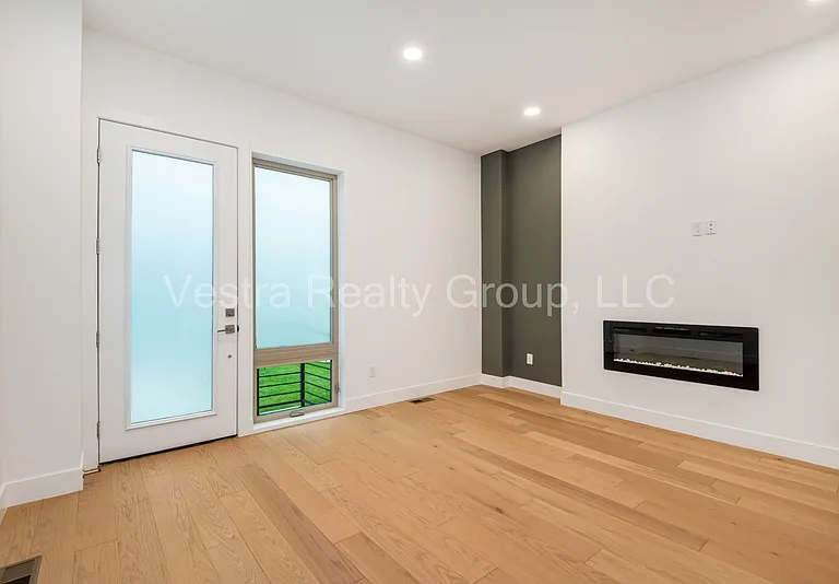 1314 Osceola St — Photo 5