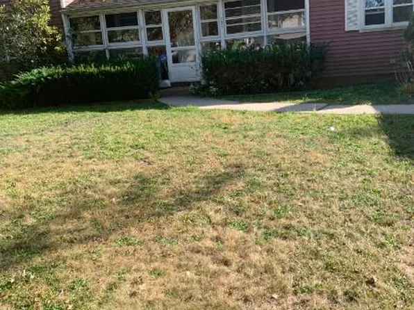 131 Morningside Rd, Colonia, NJ 07067