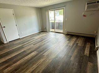 2300 Madison Ave APT 8, Cincinnati, OH 45212