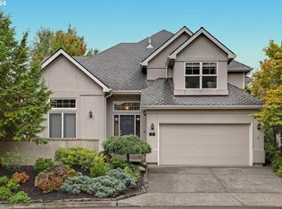 13 Morningview Cir, Lake Oswego, OR 97035