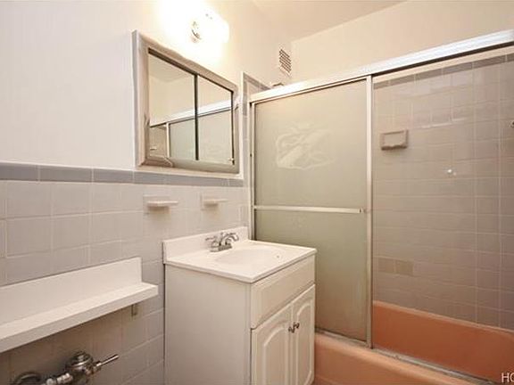 3rd image of 4320 Van Cortlandt Park E APT 5L