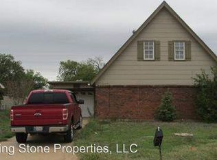 4224 SE Bedford Dr, Lawton, OK 73501