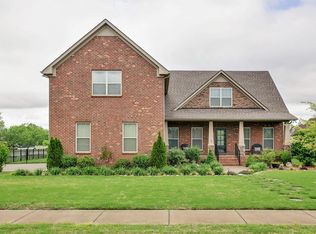 1101 Dayclear Dr, Murfreesboro, TN 37129