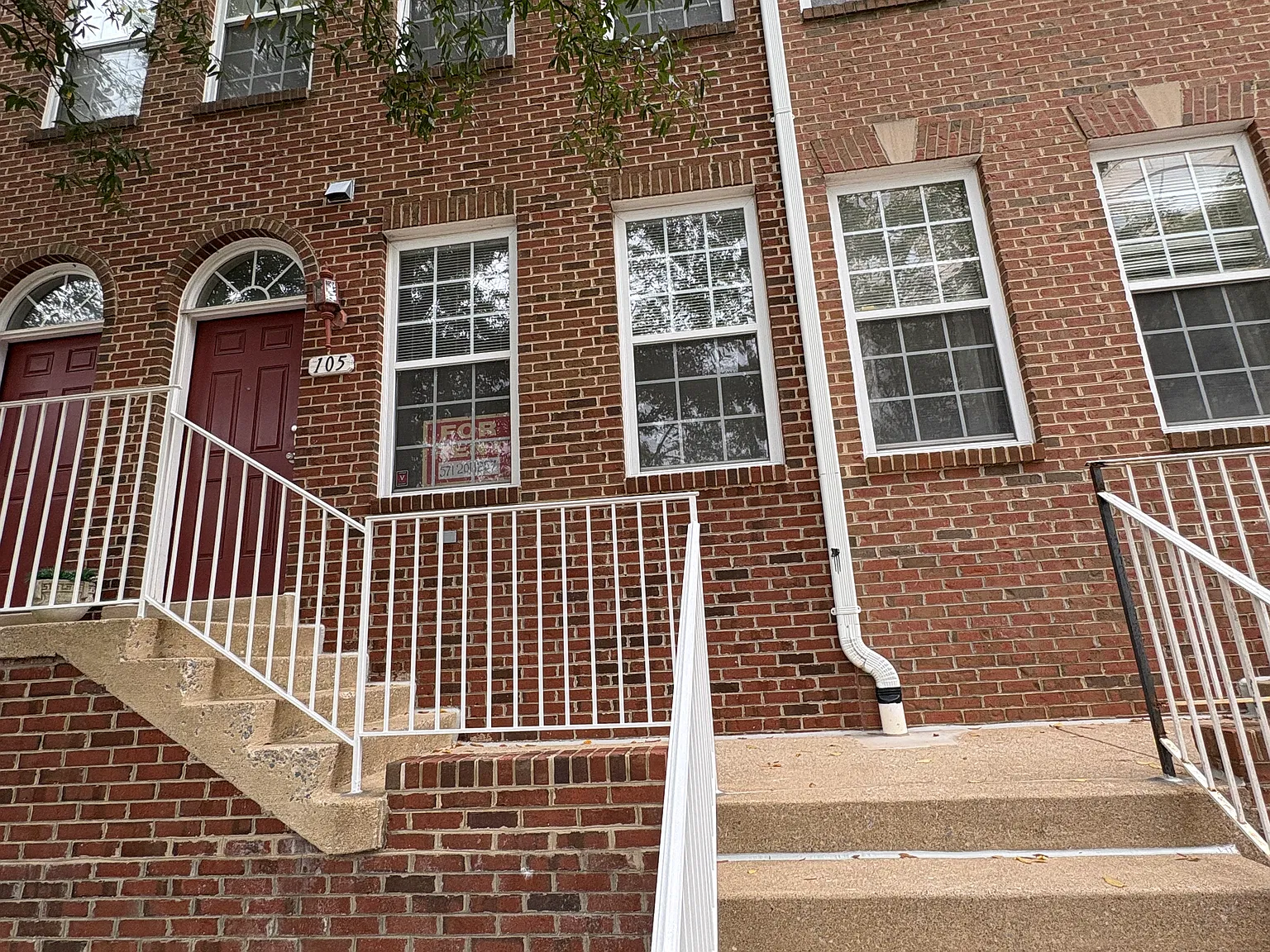 2 bed, 2.5 bath, 1590 sqft, $3,200 — Photo 2