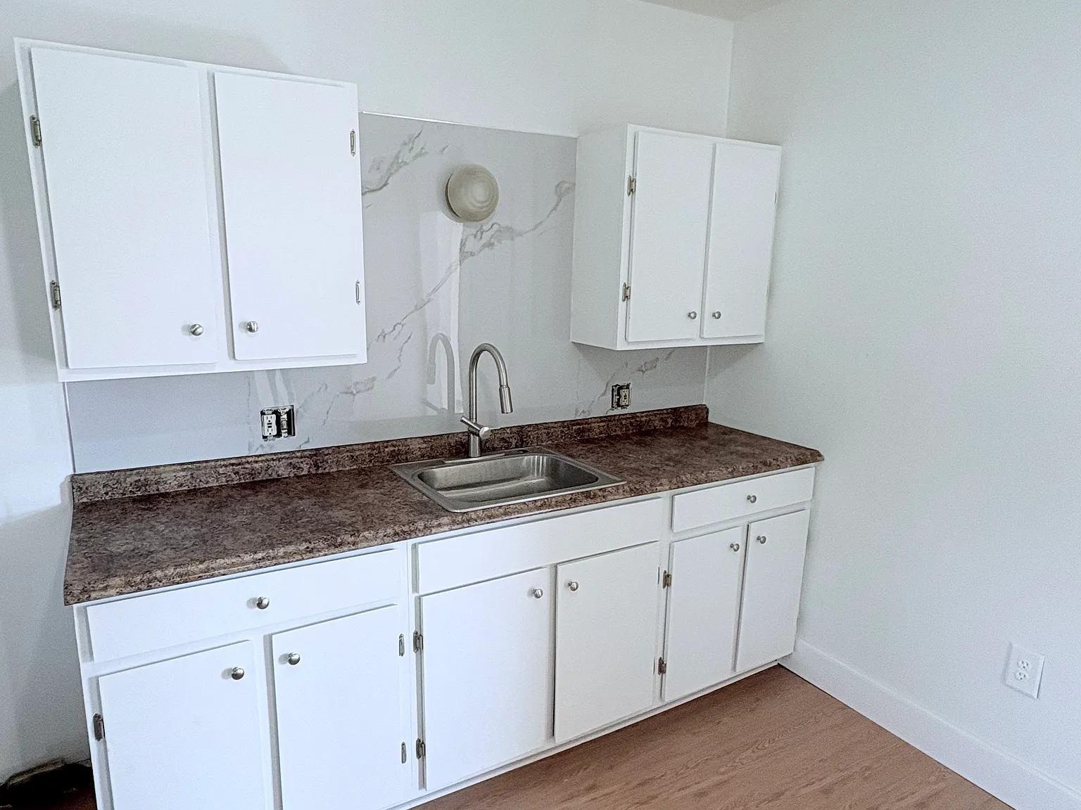 82 Malden St — Photo 1