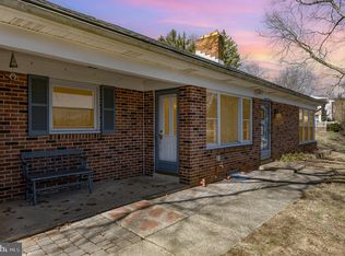 1600 Hollywood Pkwy, York, PA 17403