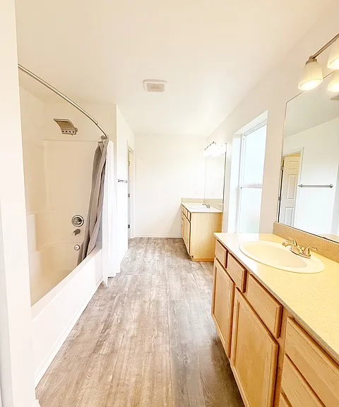 2168 SW Warbler Way — Photo 31