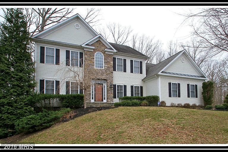 1st image of 66 Kirby Ln