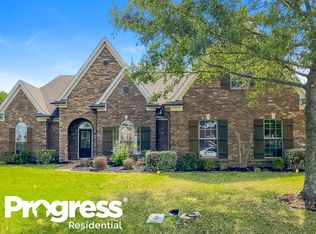 8186 Baron Dr, Olive Branch, MS 38654