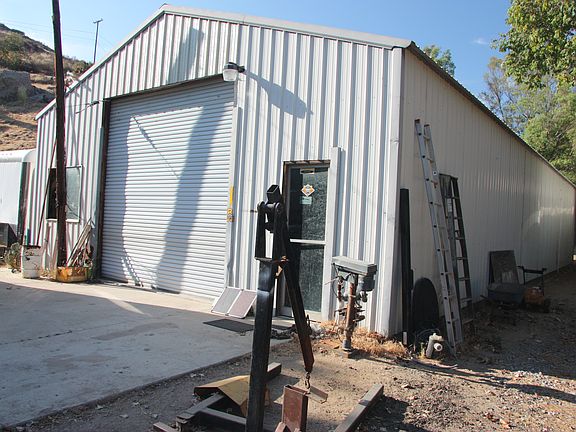 Large Work Shop
