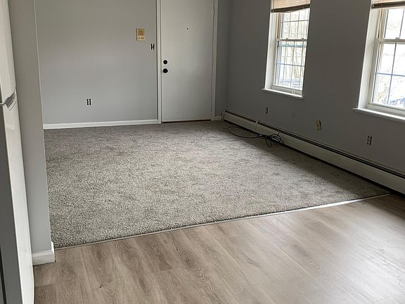 2nd image of 110 N Hyde Park Ave #2L