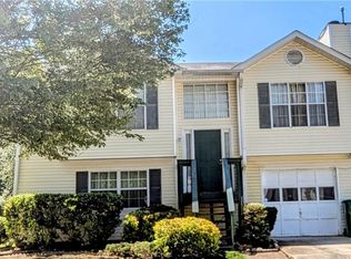 5921 Crescent Ridge Ct, Lithonia, GA 30058