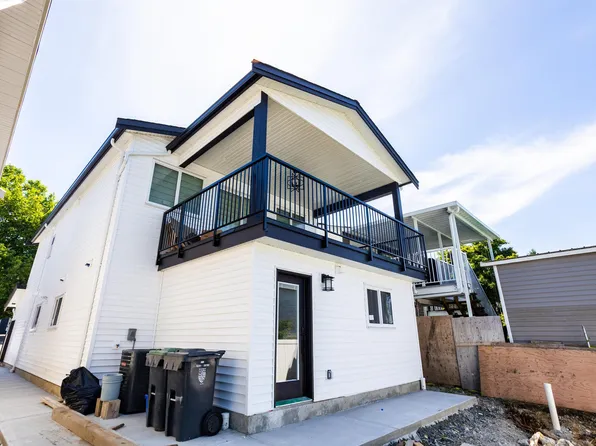 112 Springfield Dr, Langley, BC V4W 3K6
