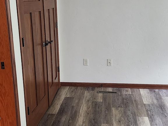 4th image of 5833 County Road C