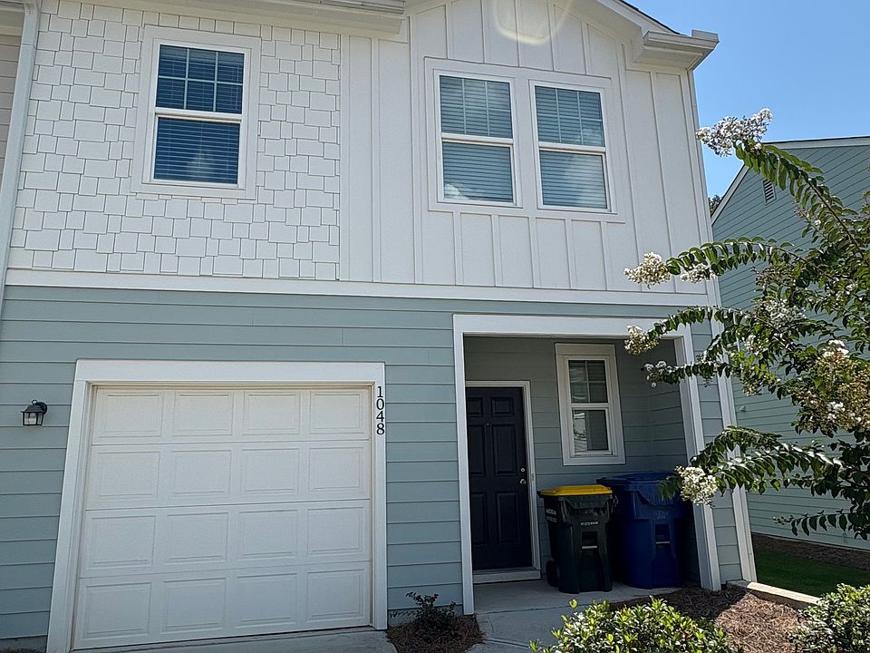 1st image of 1048 Paddington Dr