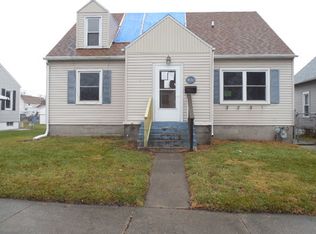 432 N Center Ave, Bradley, IL 60915