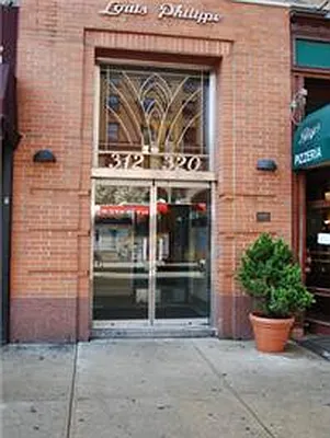 Rented by Buchbinder & Warren | media 1