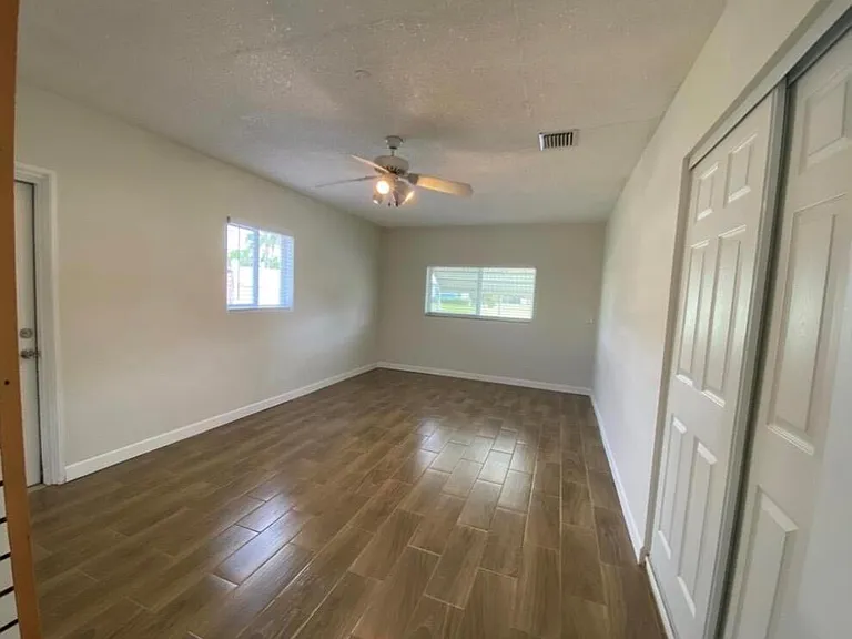 1230 SE 14th Dr — Photo 19