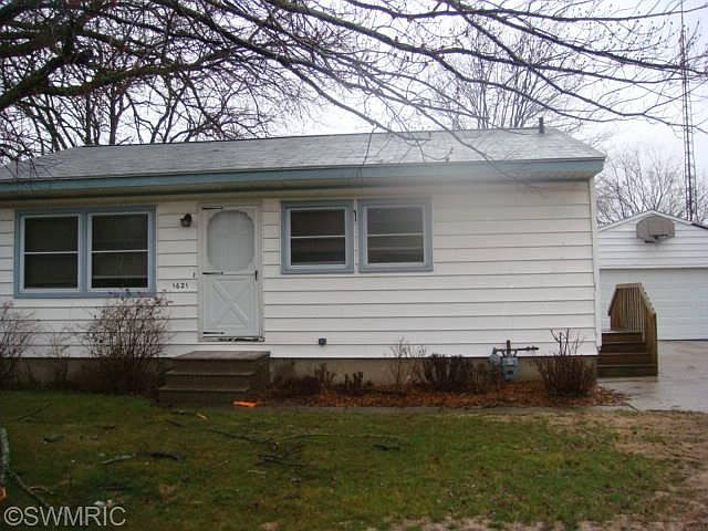 1st image of 1621 Waverly Ave