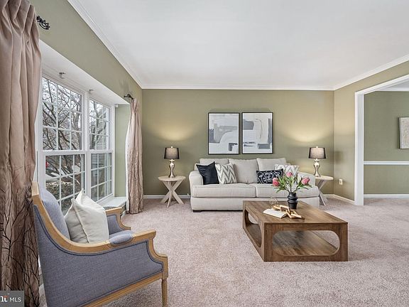 5th image of 9508 Lehr Ct