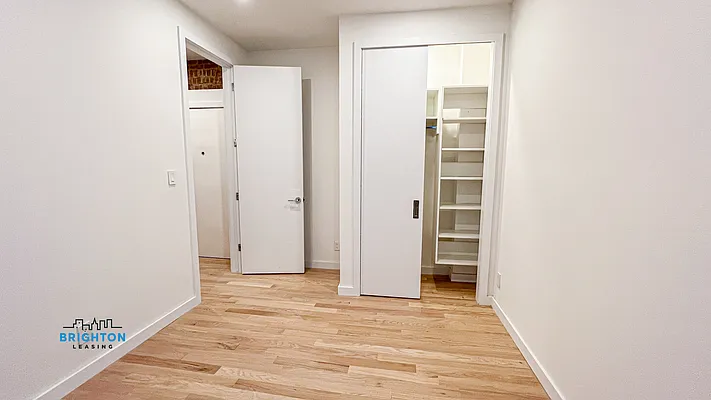 Rented by Brighton Management | media 9