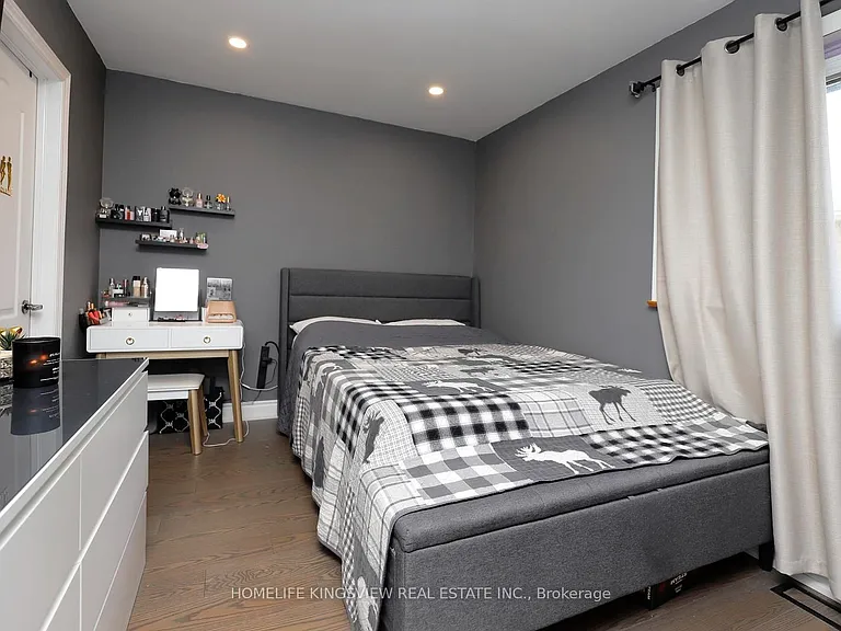 110 Longfield Rd — Photo 12