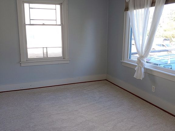 5th image of 7543 25th Ave NE