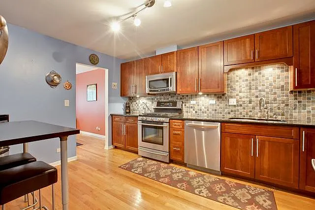 Kitchen (Another view)