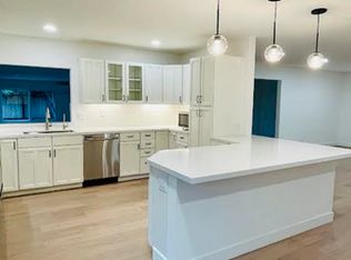 11291 N Oakcrest Ave, Ojai, CA 93023