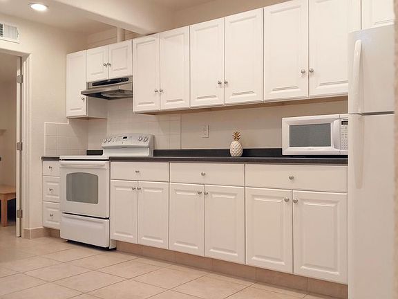 3rd image of 15975 Cerro Vista Dr #2