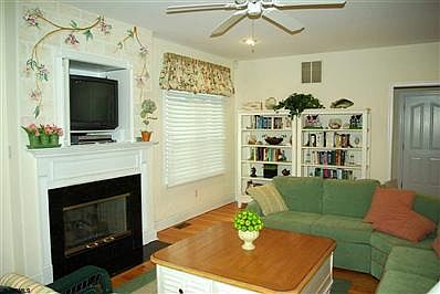 4th image of 504 34th St