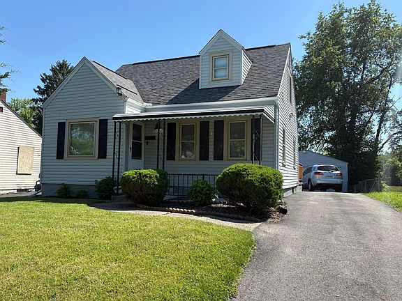 2nd image of 2327 Argyle Dr