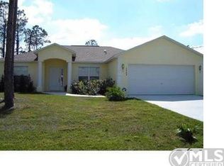 1532 SW Neponset Rd, Port Saint Lucie, FL 34953