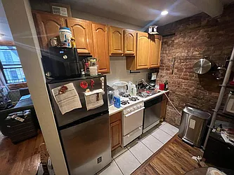 Rented by Best Apartments North Inc