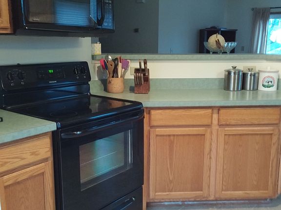 2nd image of 1403 Tarragon Dr