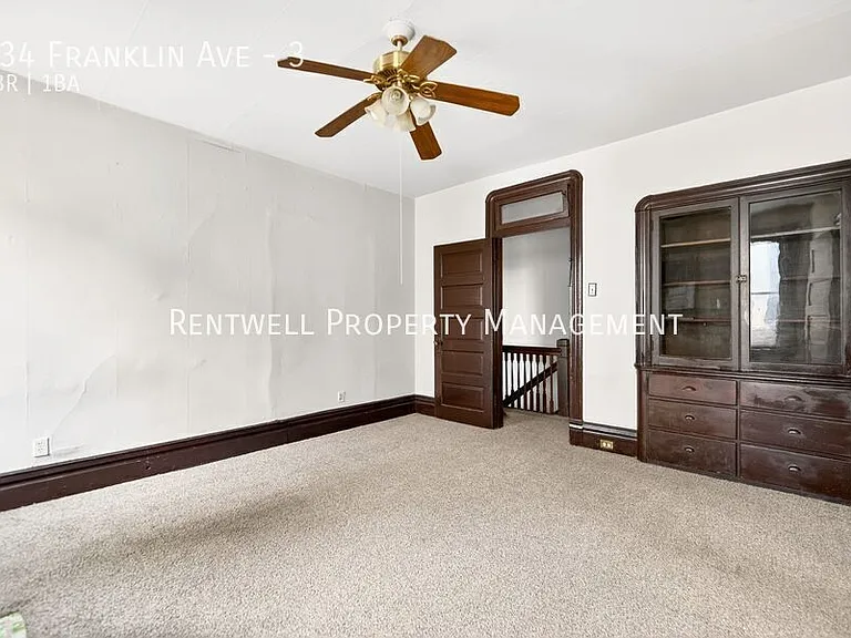 734 Franklin Ave #3 — Photo 10
