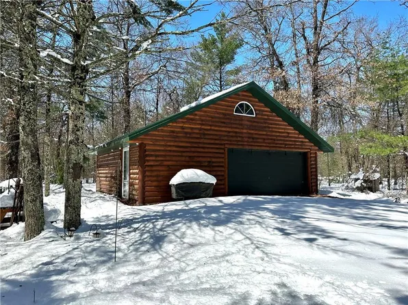 N8913 Flood Road, Black River Falls, WI 54615