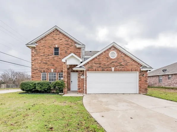 835 Ragland Dr, Cedar Hill, TX 75104