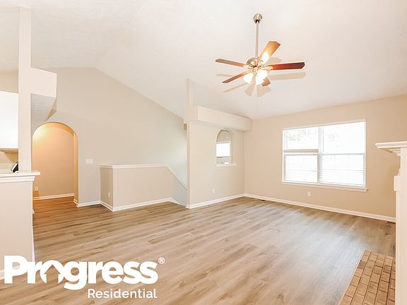 5th image of 2747 Country Creek Way NW
