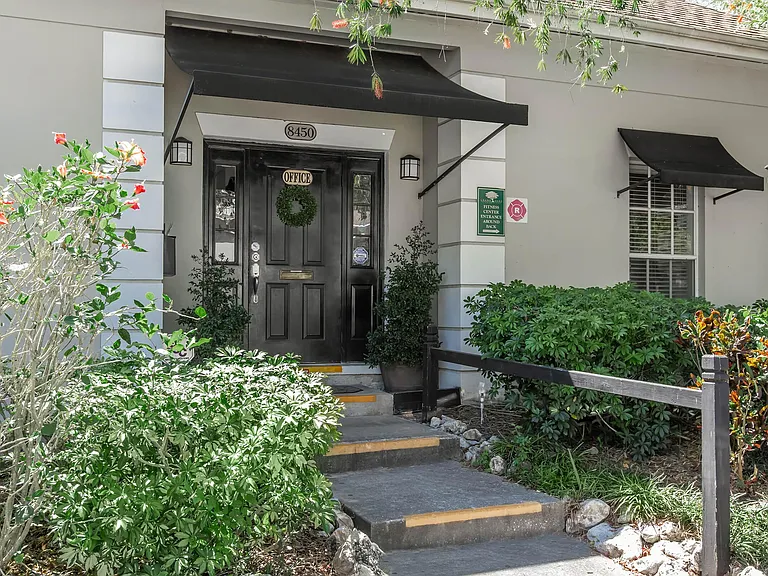 Grand Oaks — Photo 21