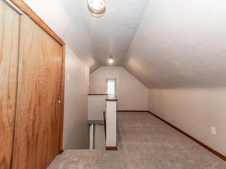 50 McNeilly Ct — Photo 18