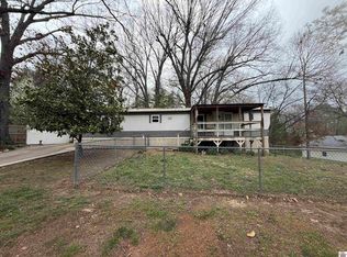 735 Sills Ln, Paducah, KY 42003