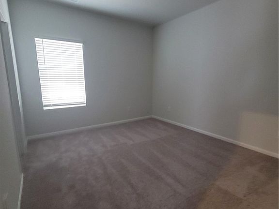5th image of 126 Blueberry Court NE