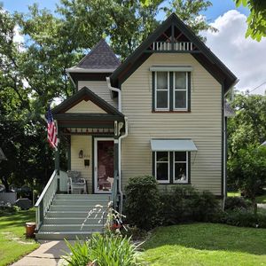 928 Oakland AVENUE, Waukesha, WI, 53186
