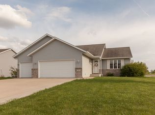 101 Callaway Ct, Mankato, MN 56001