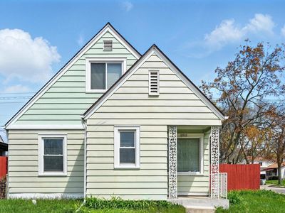 3902 West Hampton AVENUE, Milwaukee, WI, 53209