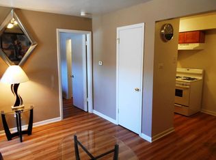 12219 Vincennes Rd APT 12, Blue Island, IL 60406
