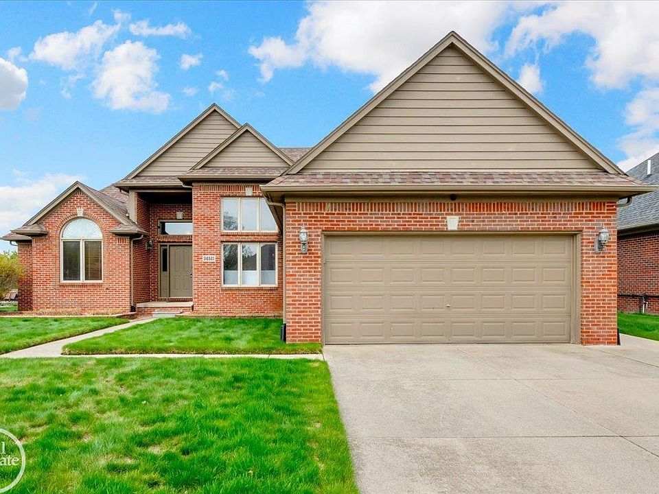 1st image of 34521 Blue Spruce Rd