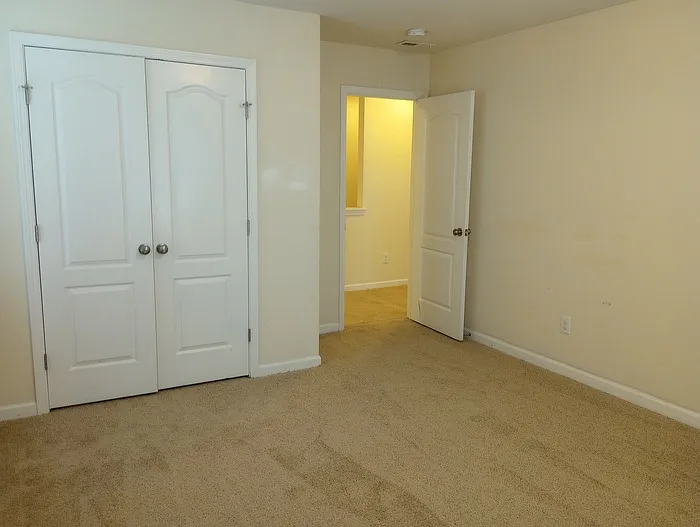 48 Hatfield Way — Photo 37