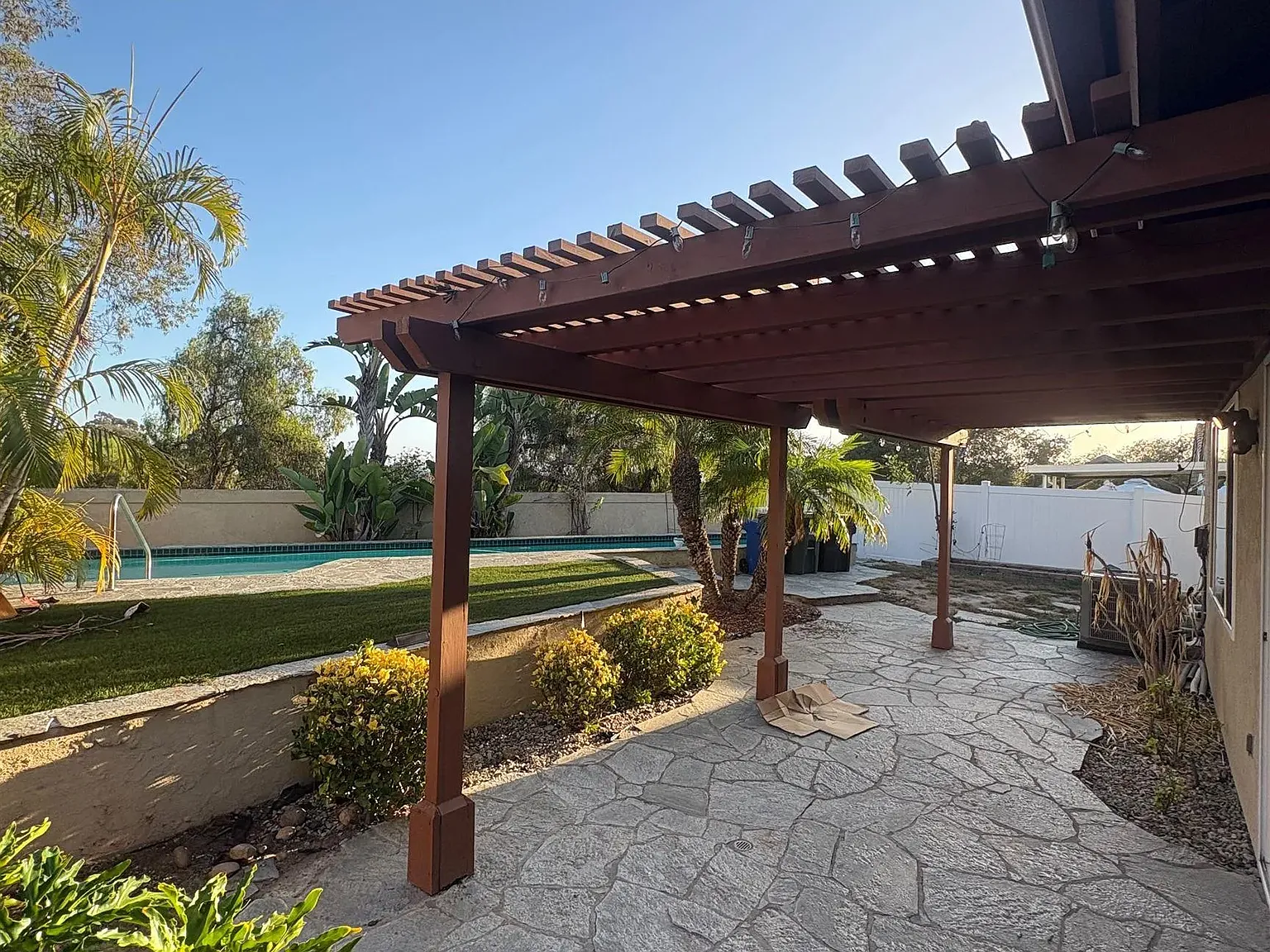 4 bed, 3.0 bath, 2179 sqft, $4,500 — Photo 3